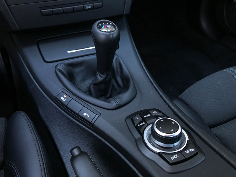 BMW M3 V8 420cv manual