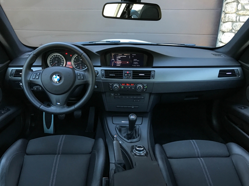BMW M3 V8 420cv manual