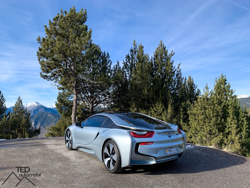 BMW i8 Hybrid 362cv
