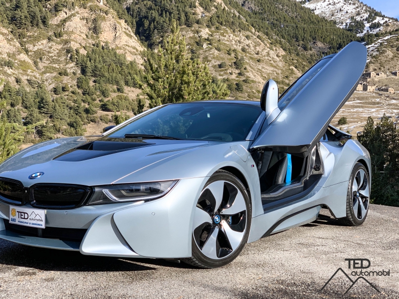 BMW i8 Hybrid 362cv