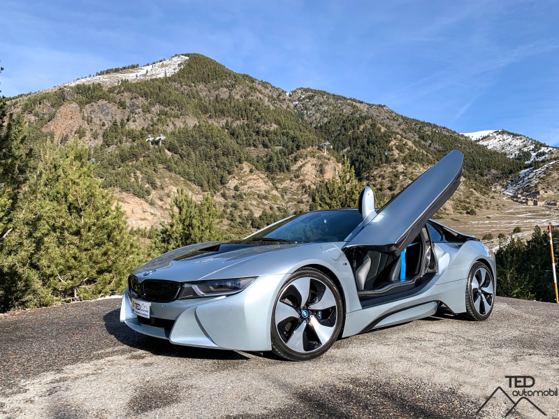 BMW i8 Hybrid 362cv