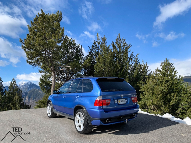 BMW X5 4.6is 347cv