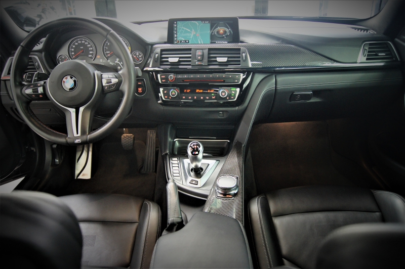 BMW M4 DKG 431CV * FULL EQUIP *