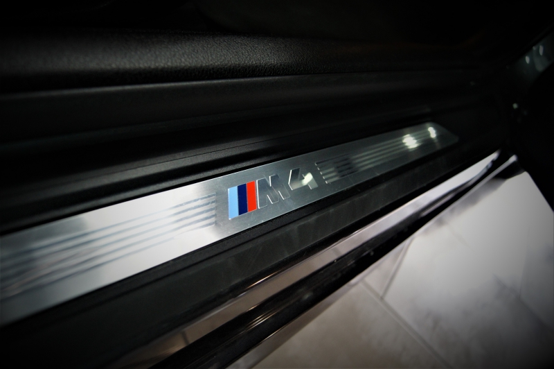 BMW M4 DKG 431CV * FULL EQUIP *