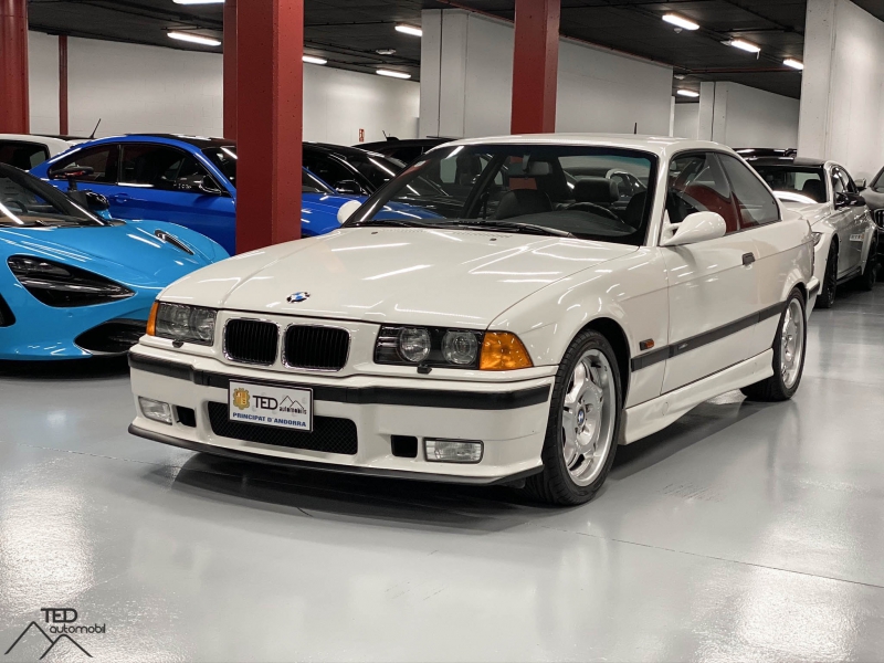 BMW M3 E36 3.0 coupe 286cv manual