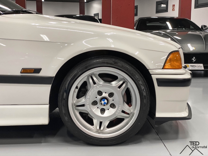 BMW M3 E36 3.0 coupe 286cv manual