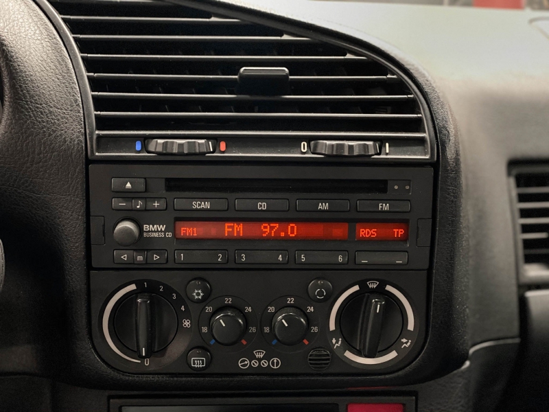BMW M3 E36 3.0 coupe 286cv manual