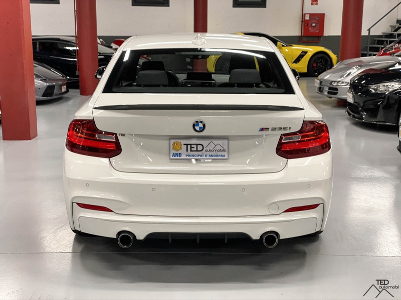 BMW M235i 3.0 Twin Turbo 326cv Canvi 8