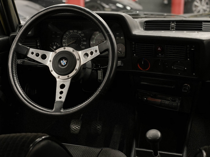 BMW E21 320/6 Nacional