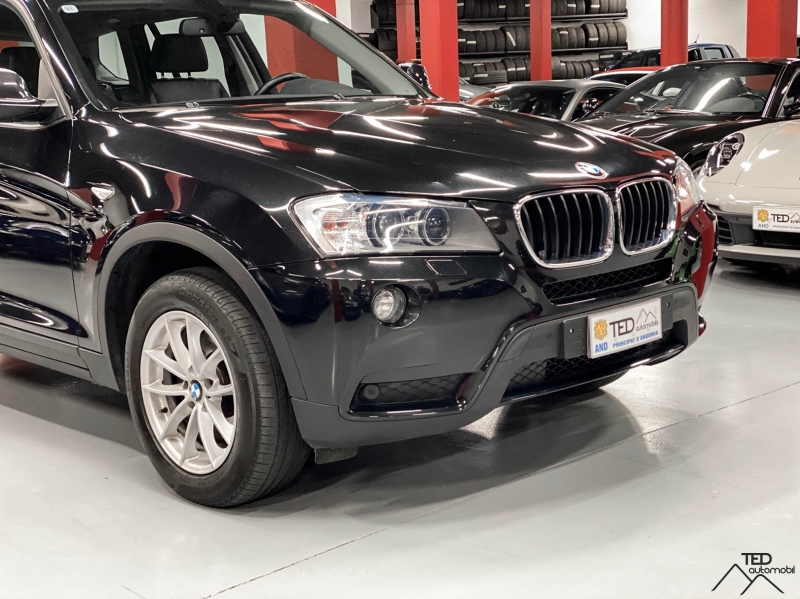 BMW X3 20d x-Drive 184cv