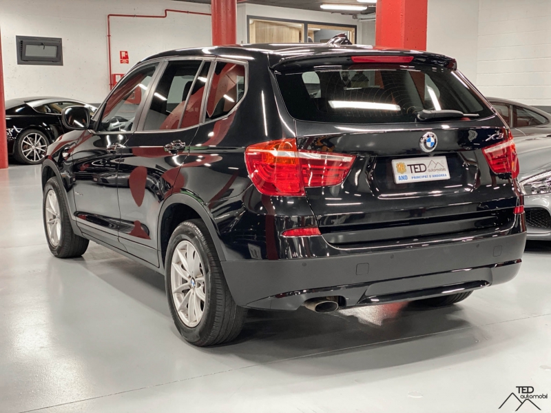 BMW X3 20d x-Drive 184cv