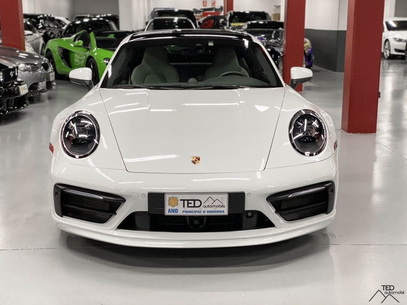 Porsche 911 Carrera 4S 992 450cv Sport Design