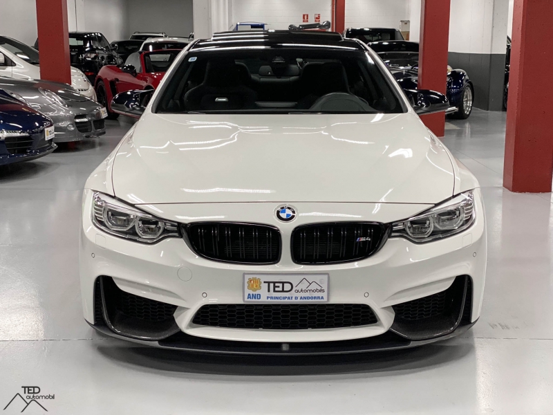 BMW M4 DKG 431cv Akrapovic