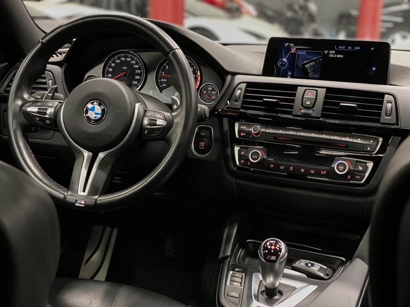 BMW M4 DKG 431cv Akrapovic