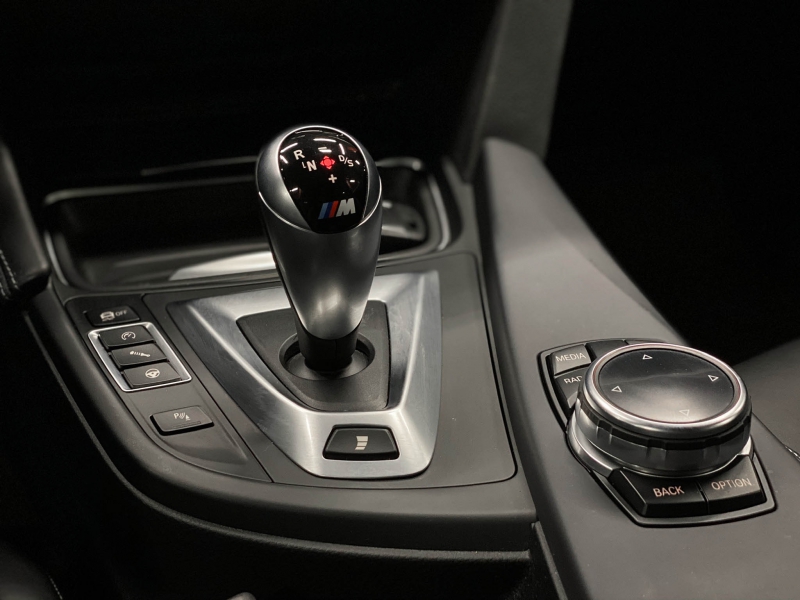 BMW M4 DKG 431cv Akrapovic