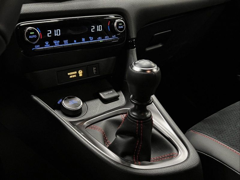 Toyota Yaris GR Track Pack 261cv Miltek Eventuri