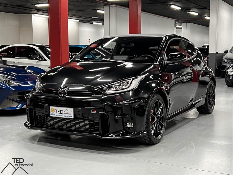 Toyota Yaris GR Track Pack 261cv Miltek Eventuri