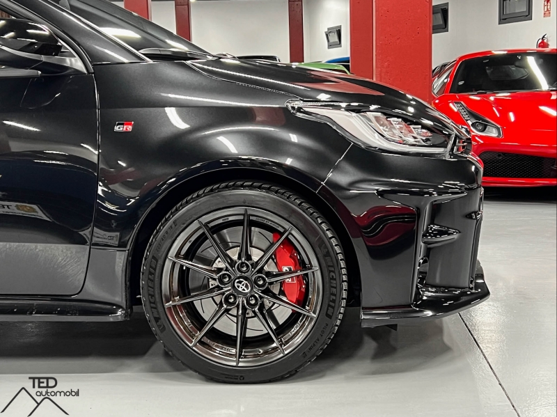 Toyota Yaris GR Track Pack 261cv Miltek Eventuri