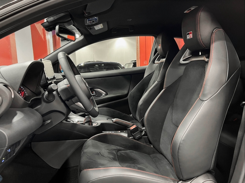 Toyota Yaris GR Track Pack 261cv Miltek Eventuri