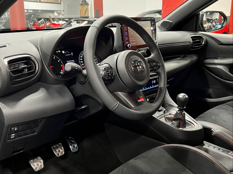 Toyota Yaris GR Track Pack 261cv Miltek Eventuri