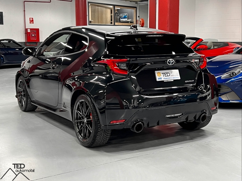 Toyota Yaris GR Track Pack 261cv Miltek Eventuri
