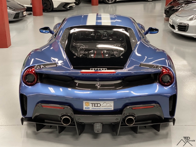 Ferrari 488 Pista 720cv