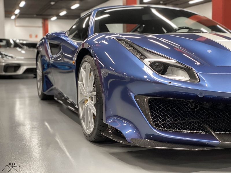 Ferrari 488 Pista 720cv