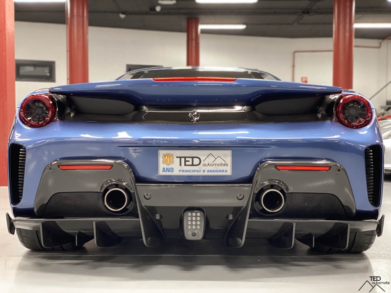 Ferrari 488 Pista 720cv
