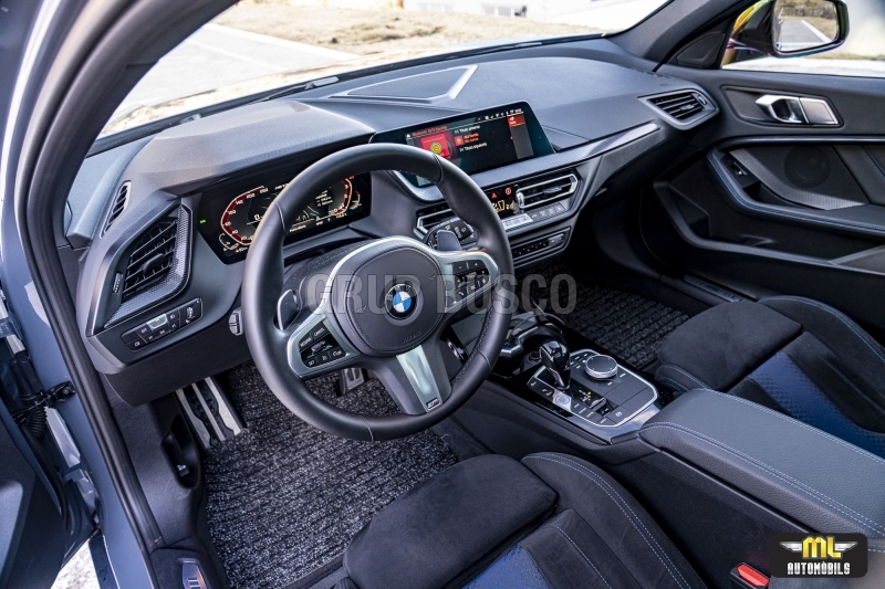 BMW M135i xDrive 2021 306cv