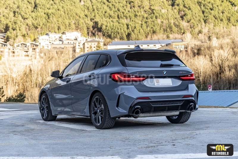 BMW M135i xDrive 2021 306cv