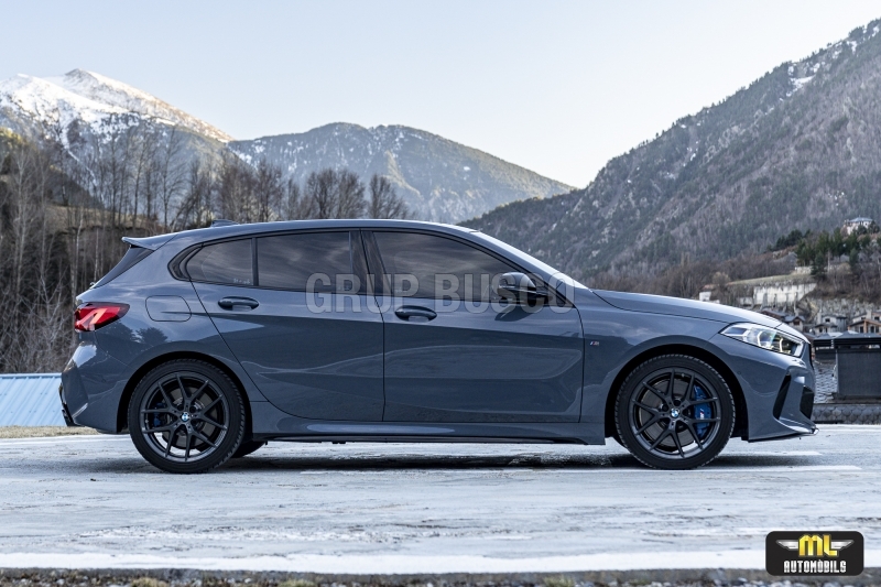 BMW M135i xDrive 2021 306cv