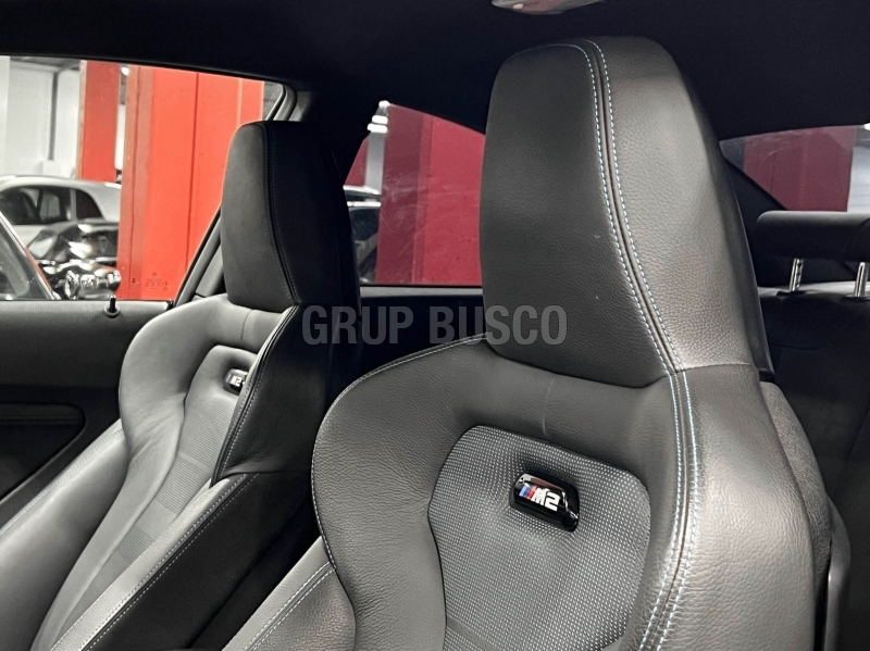 BMW M2 Competition 410cv DKG Akrapovic