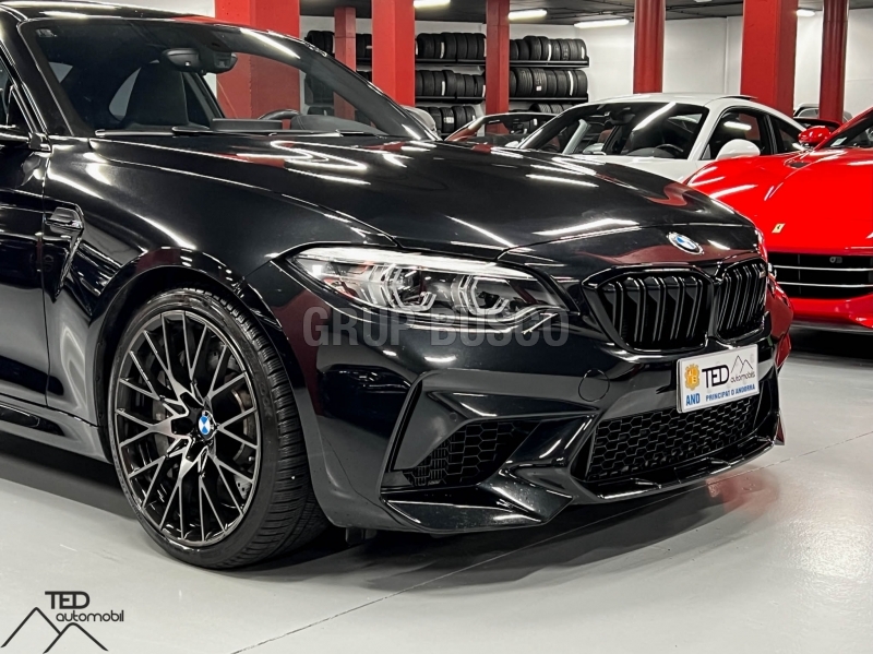 BMW M2 Competition 410cv DKG Akrapovic