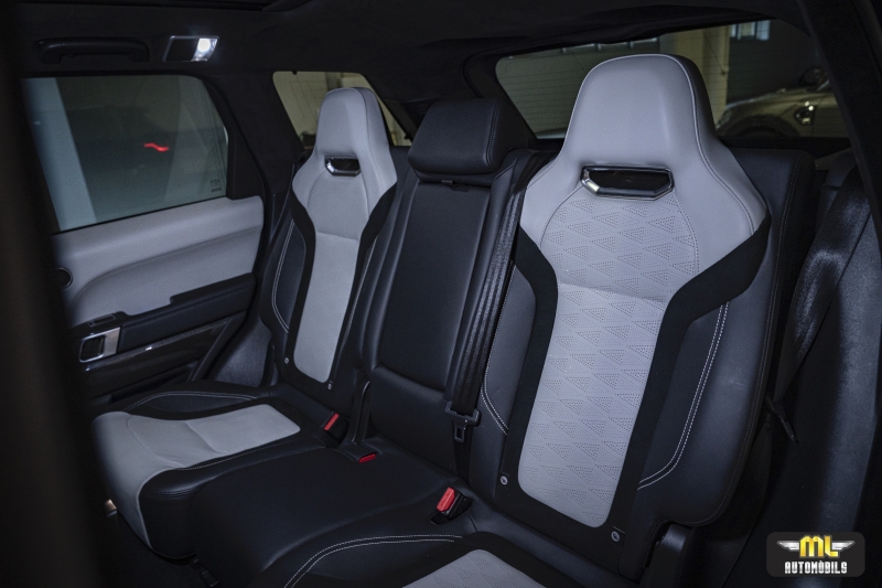 LAND ROVER RANGE ROVER SPORT SVR 575cv