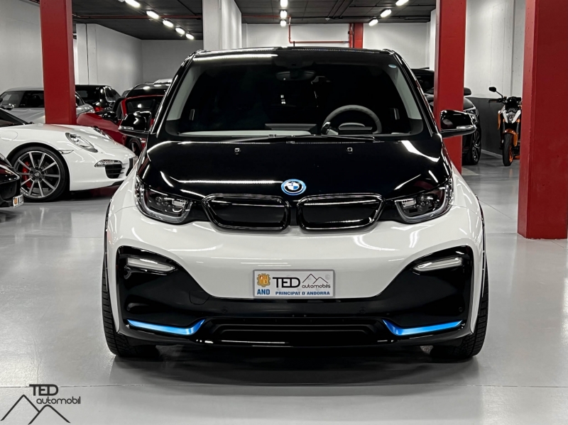 BMW I3S Elèctric REX 184cv Interior Alcantara