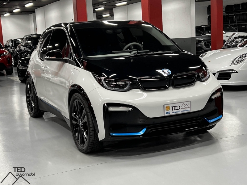 BMW I3S Elèctric REX 184cv Interior Alcantara