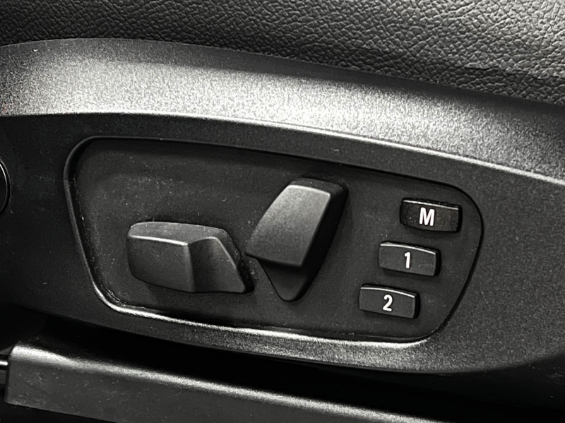 BMW X3 20d x-Drive 184cv