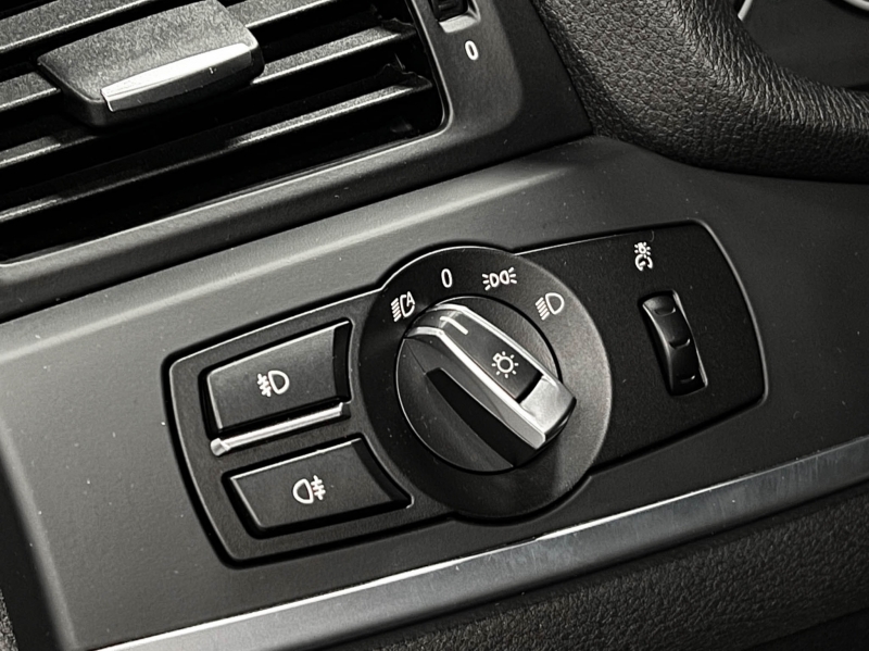 BMW X3 20d x-Drive 184cv
