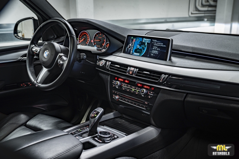 BMW X5 M50d 7 places