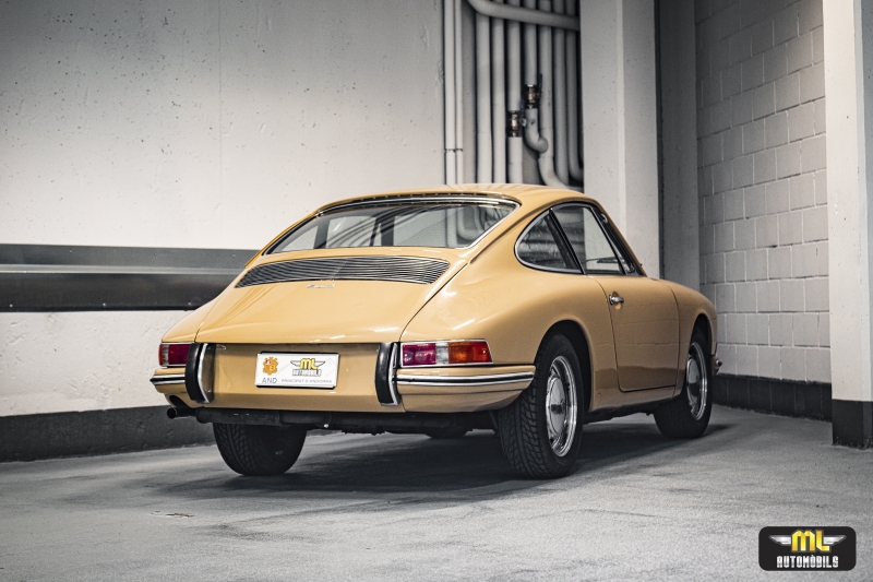 PORSCHE 912