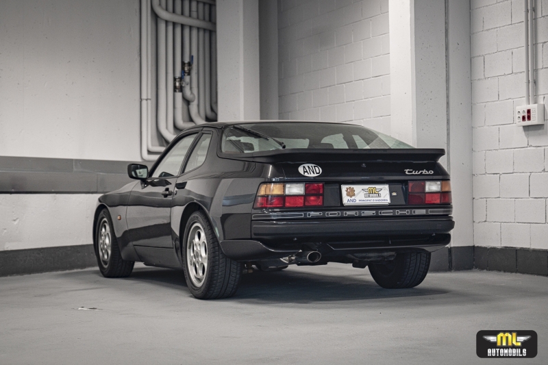 Porsche 944 Turbo 220cv