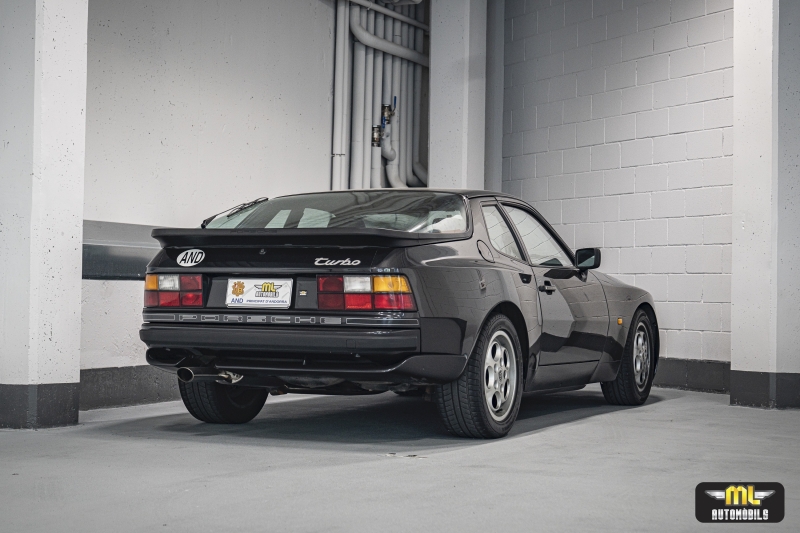 Porsche 944 Turbo 220cv
