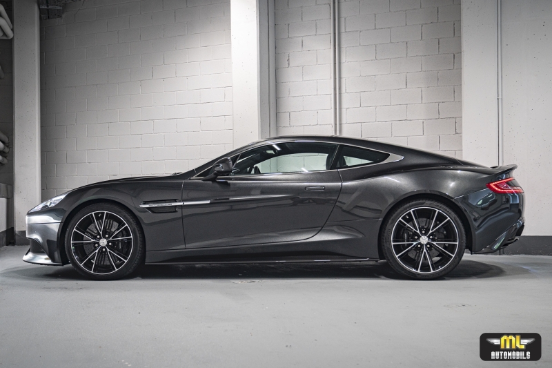 Aston Martin Vanquish V12 580CV