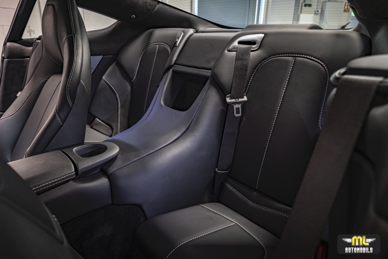 Aston Martin Vanquish V12 580CV