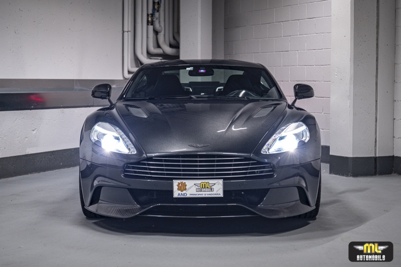 Aston Martin Vanquish V12 580CV