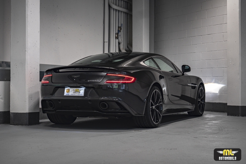 Aston Martin Vanquish V12 580CV
