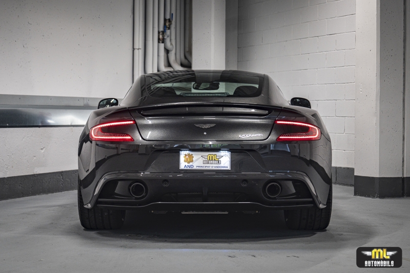 Aston Martin Vanquish V12 580CV