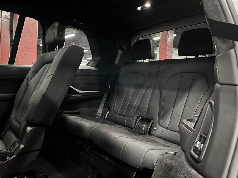 BMW X7 M50d 400cv