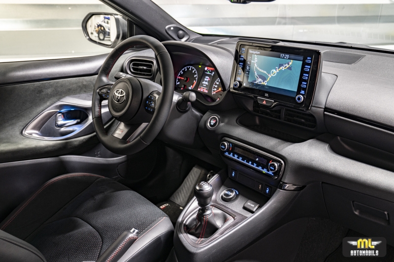 TOYOTA YARIS GR CIRCUIT PACK