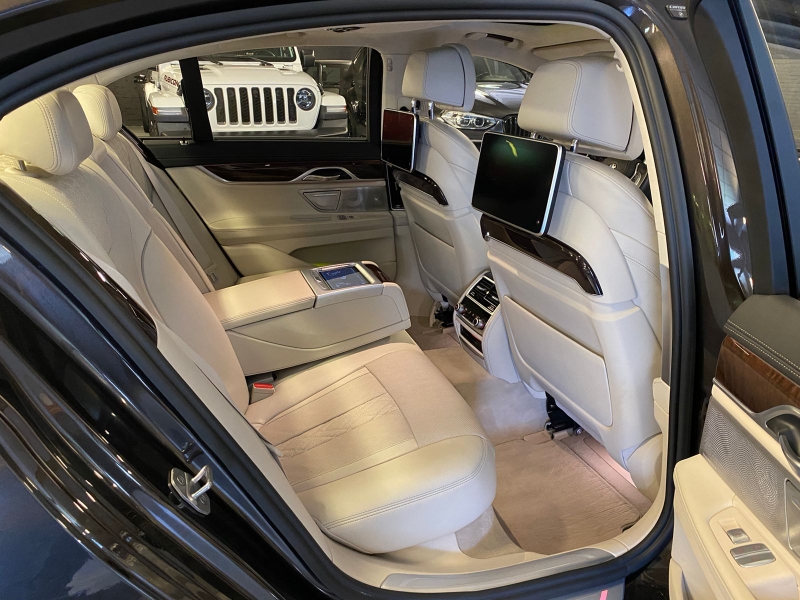BMW 740Xdrive “320cv”